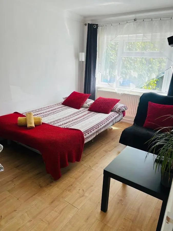 Fox Hill View Apartment Poole